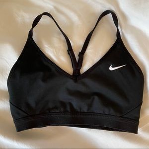 Nike Pro V-Neck Sports Bra
